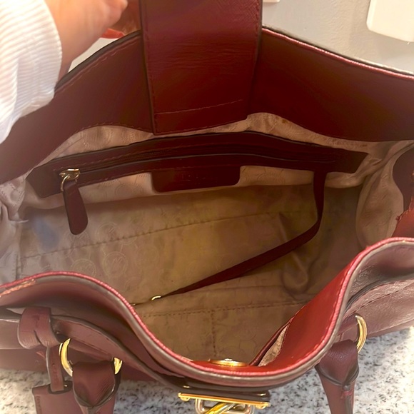 Michael Kors Saffron Leather Hamilton EUC - Picture 5 of 7